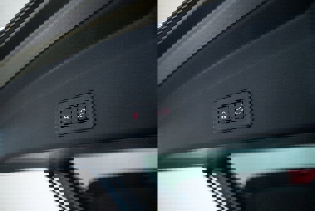 Used 2025 Subaru Ascent Bronze Edition image 44