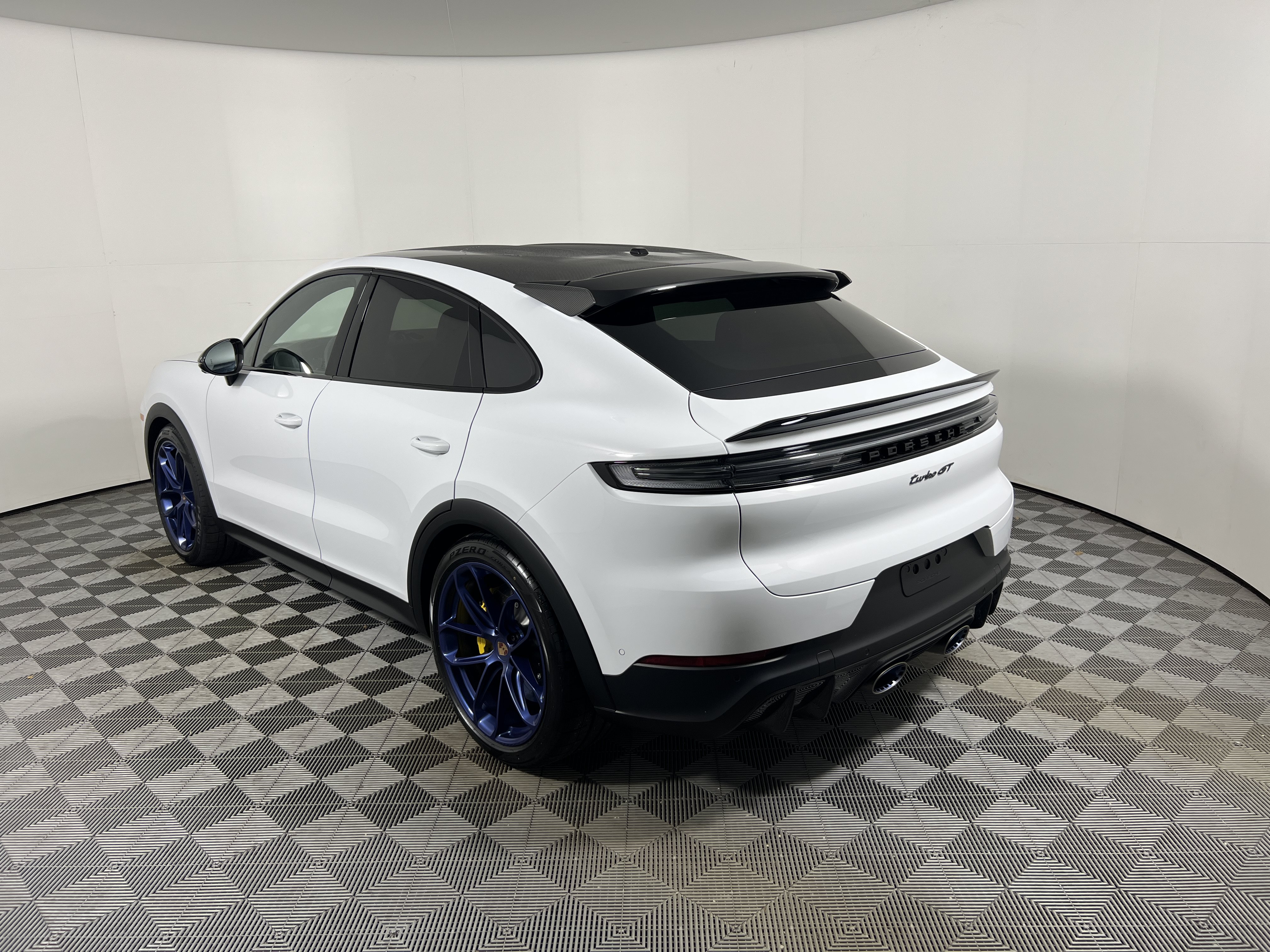 New 2026 Porsche Cayenne Turbo GT AWD/4WD image 3