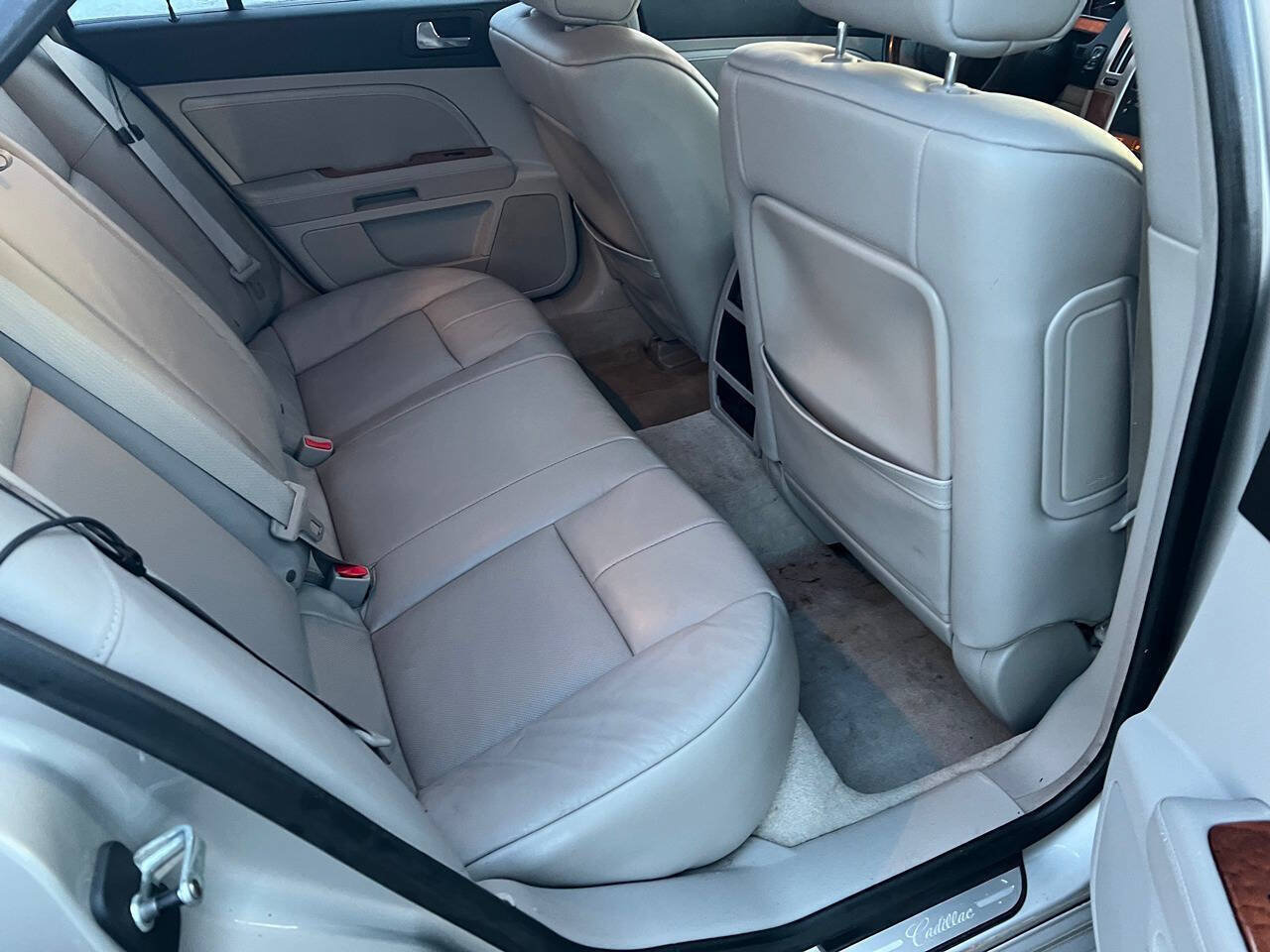 Used 2008 Cadillac STS V8 RWD image 19