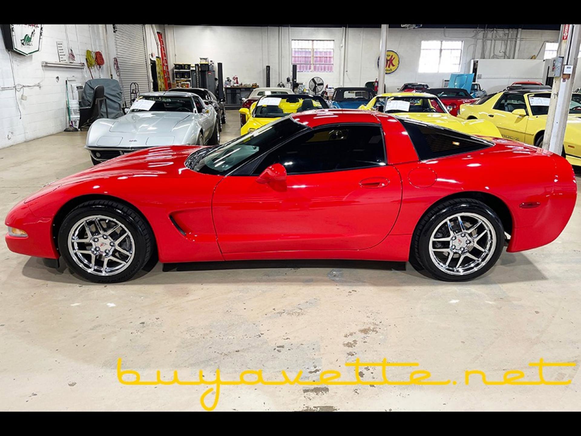 Used 2003 Chevrolet Corvette Coupe w/ Preferred Equipment Group image 6