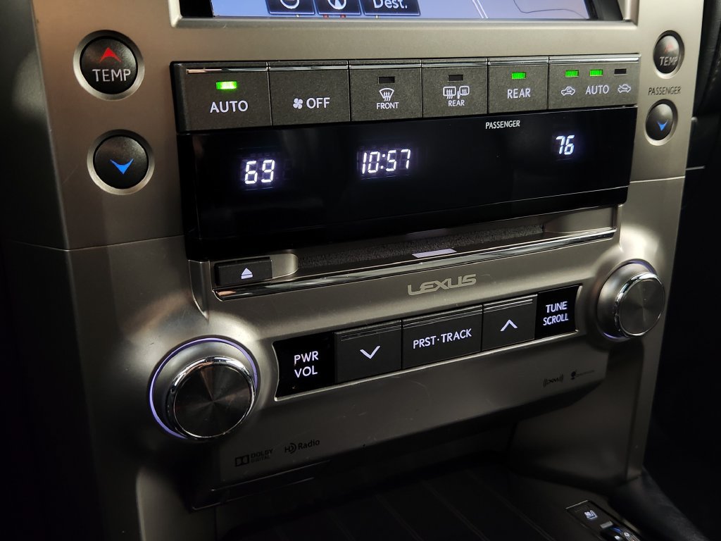 Used 2021 Lexus GX 460 Premium w/ Premium Package AWD/4WD image 28