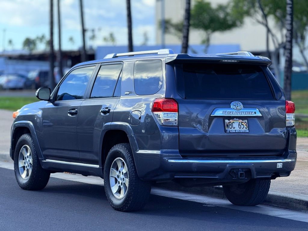Used 2011 Toyota 4Runner SR5 image 3