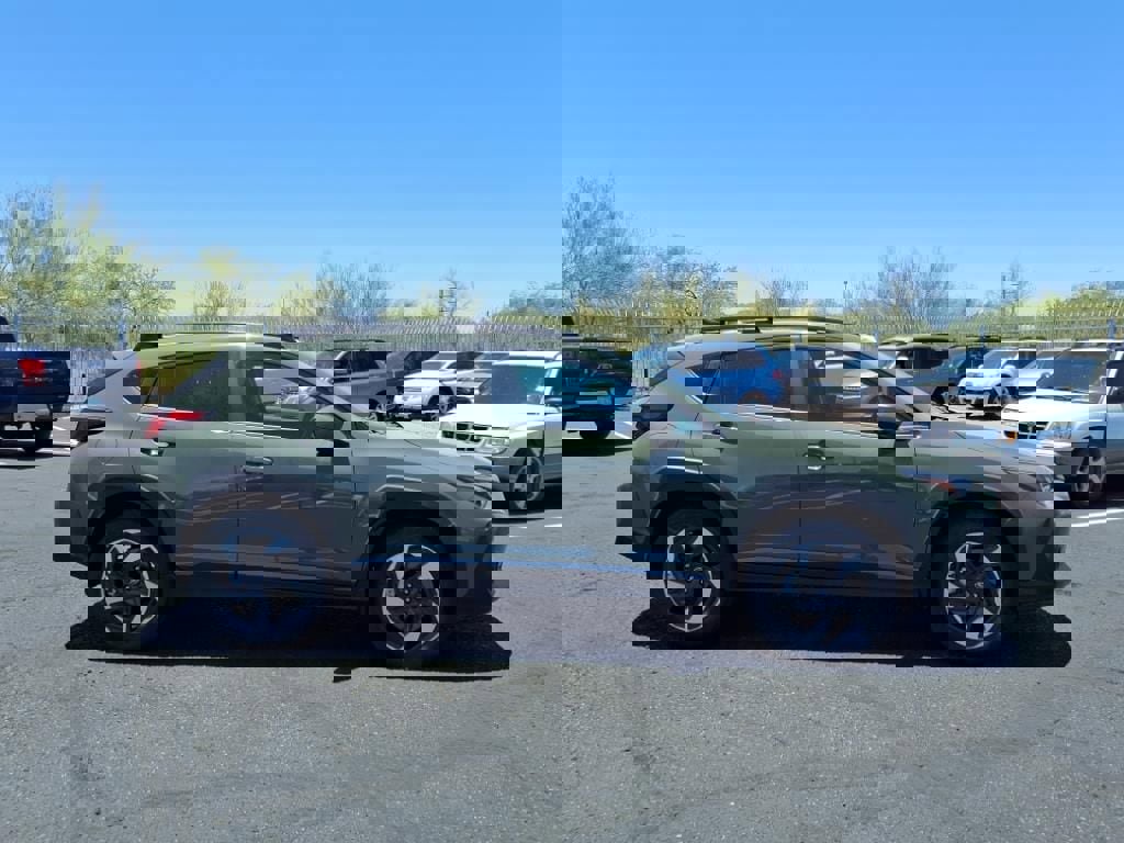 New 2025 Subaru Crosstrek 2.5i Limited w/ Popular Package #3A image 16