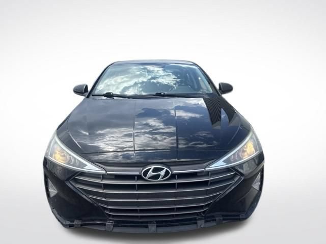 Used 2019 Hyundai Elantra SE w/ Winter Weather Package FWD image 6