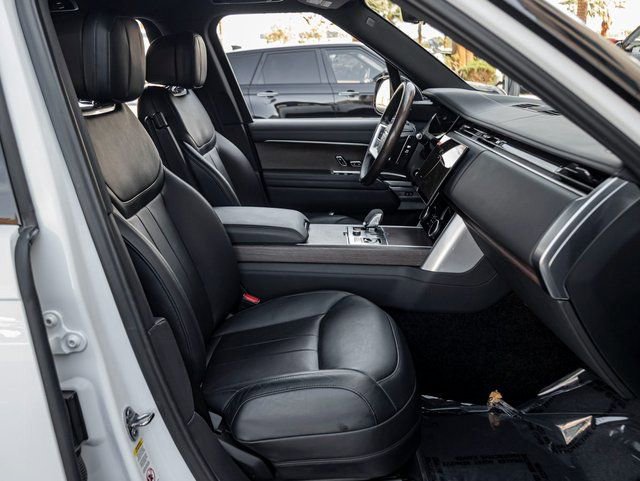 Used 2023 Land Rover Range Rover SE AWD/4WD image 29