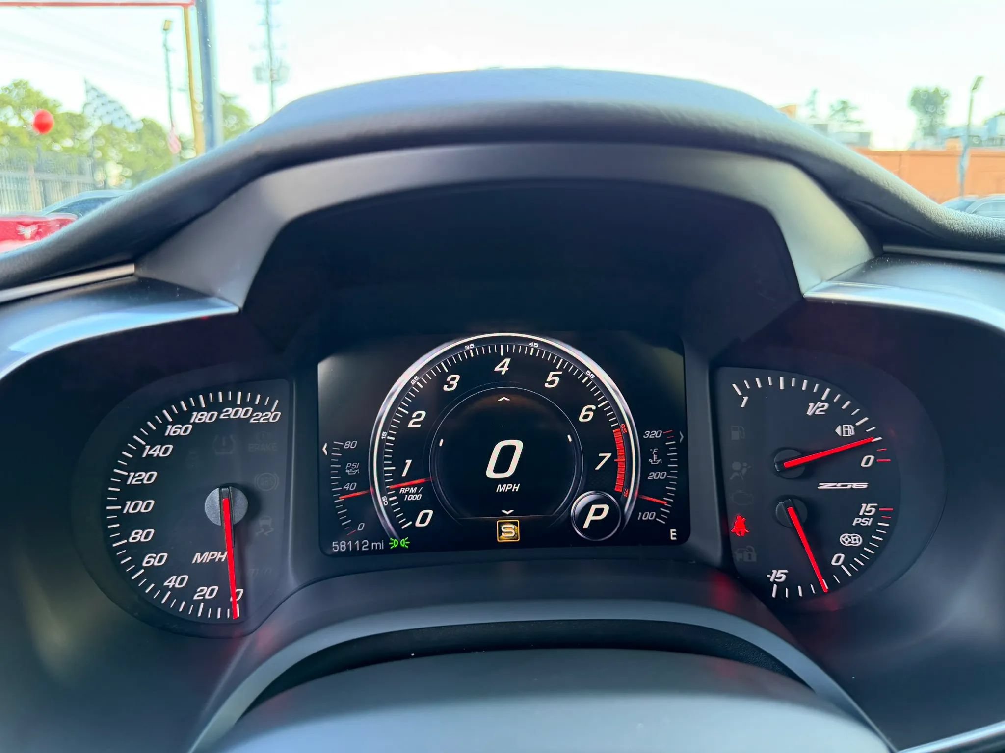 Used 2016 Chevrolet Corvette Z06 w/ 2LZ Preferred Equipment Group RWD image 29