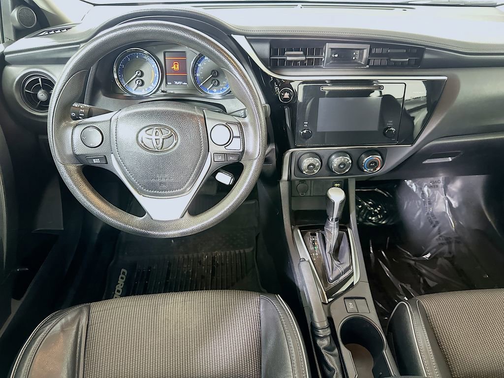 Used 2017 Toyota Corolla L FWD image 17