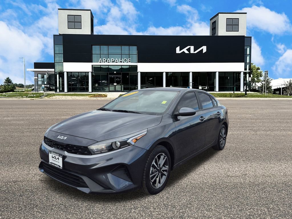Used 2023 Kia Forte LXS image 4