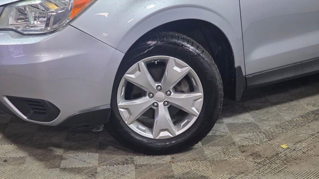 Used 2015 Subaru Forester 2.5i Premium w/ All-Weather Package image 2