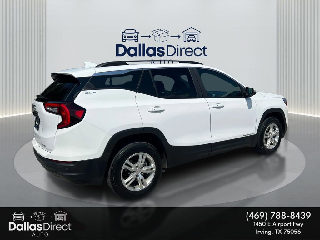 Used 2023 GMC Terrain SLE w/ Driver Convenience Package image 6