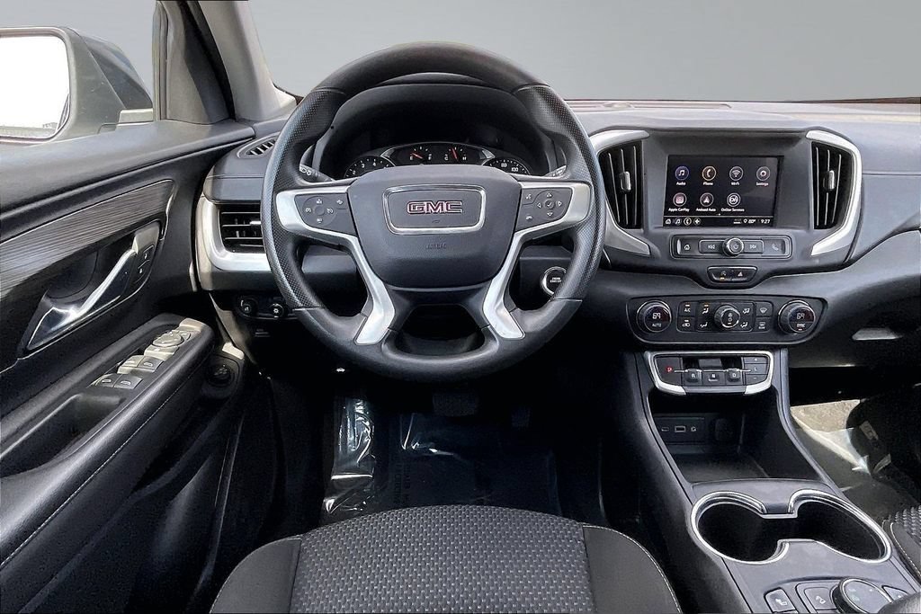 Used 2023 GMC Terrain SLE w/ Driver Convenience Package AWD/4WD image 5