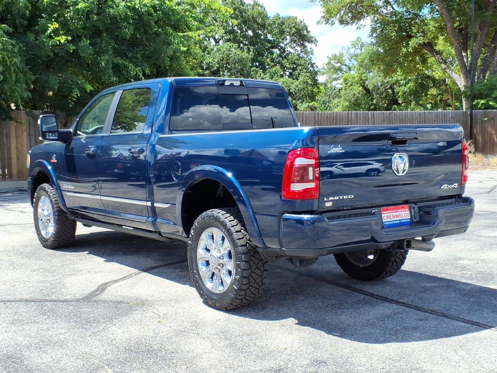 Used 2023 RAM 2500 Limited AWD/4WD image 17