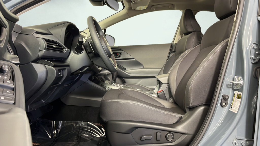 Used 2025 Subaru Crosstrek 2.5i Premium AWD/4WD image 14