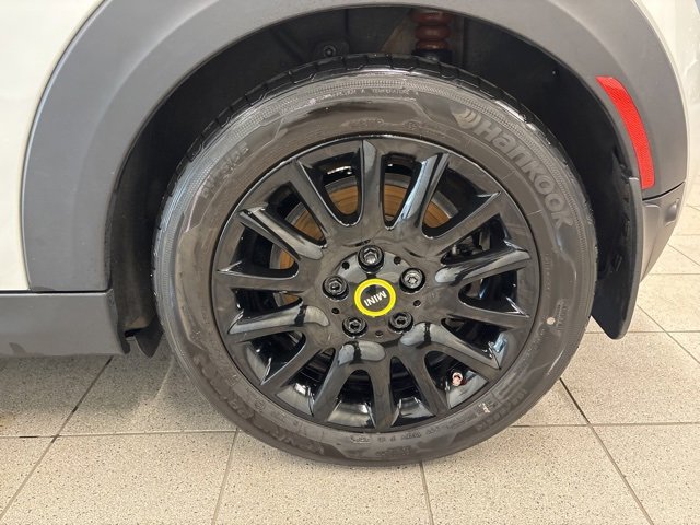 Used 2022 MINI Cooper SE image 9