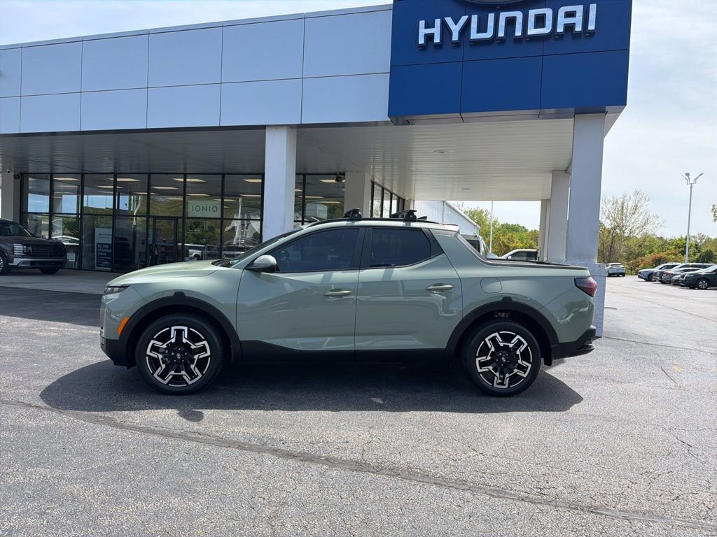 Used 2025 Hyundai Santa Cruz Limited image 2