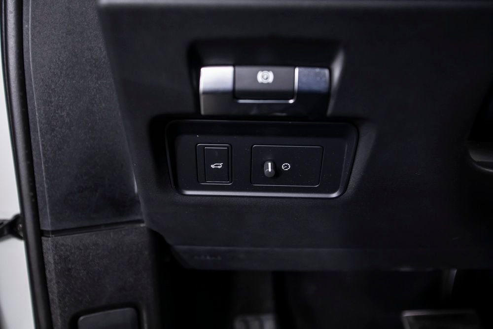 Used 2020 Land Rover Range Rover Evoque R-Dynamic HSE image 37