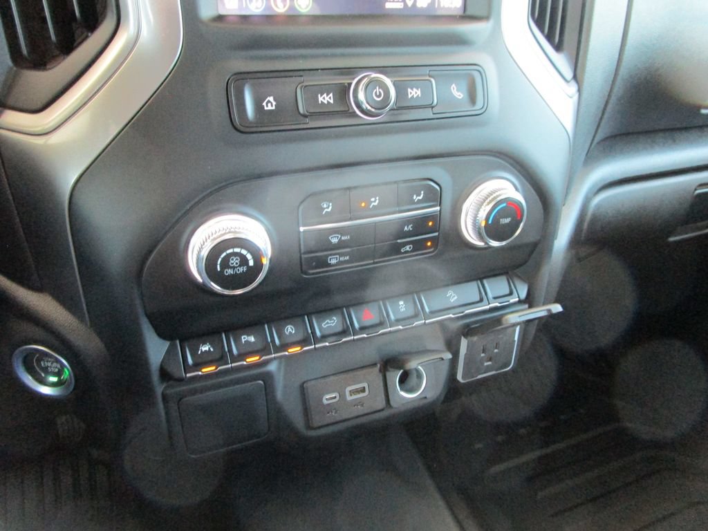 Used 2024 GMC Sierra 1500 Pro w/ Pro Value Package AWD/4WD image 40