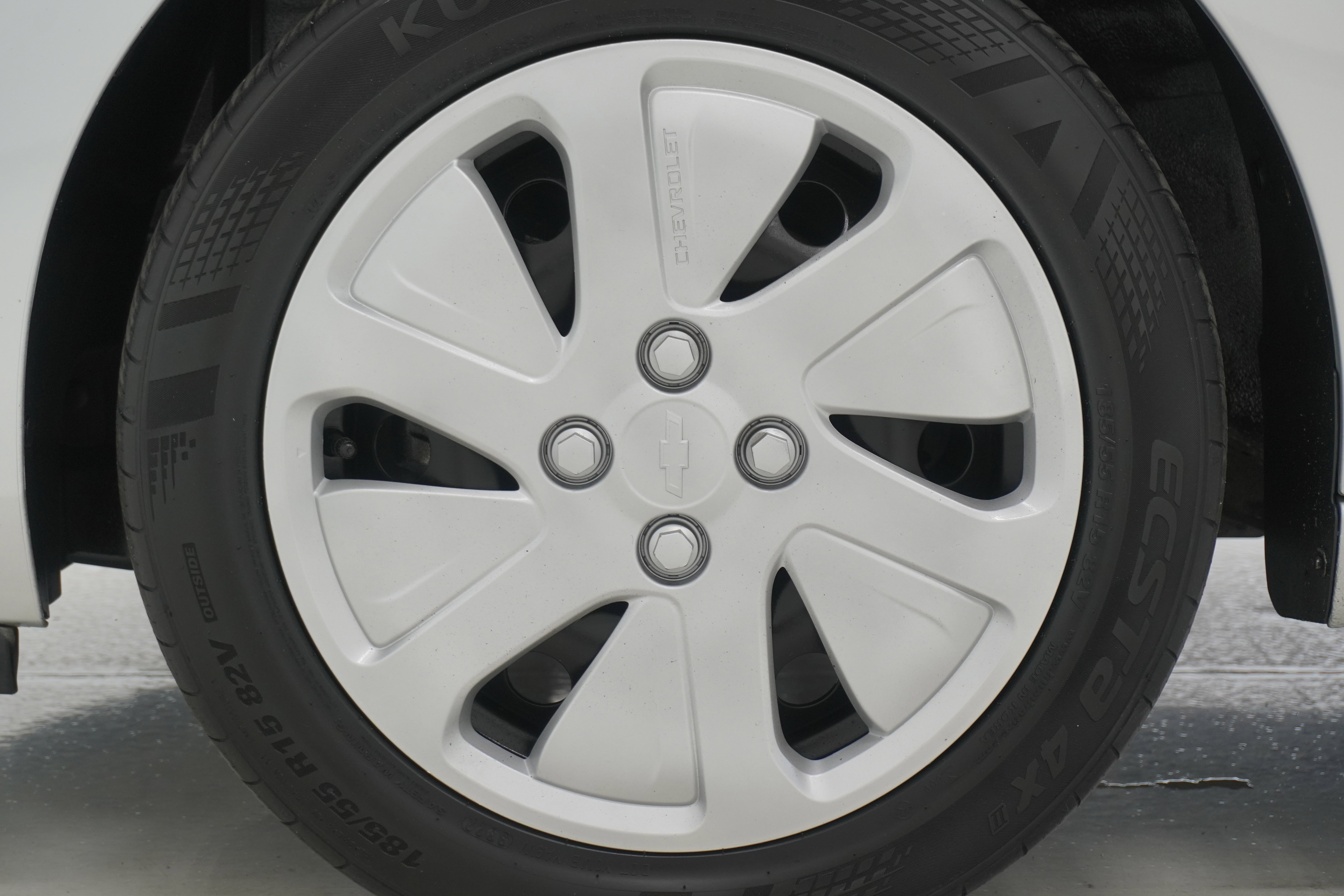 Used 2017 Chevrolet Spark LS image 23