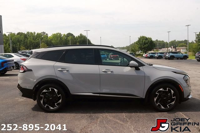 Certified 2024 Kia Sportage SX FWD image 8