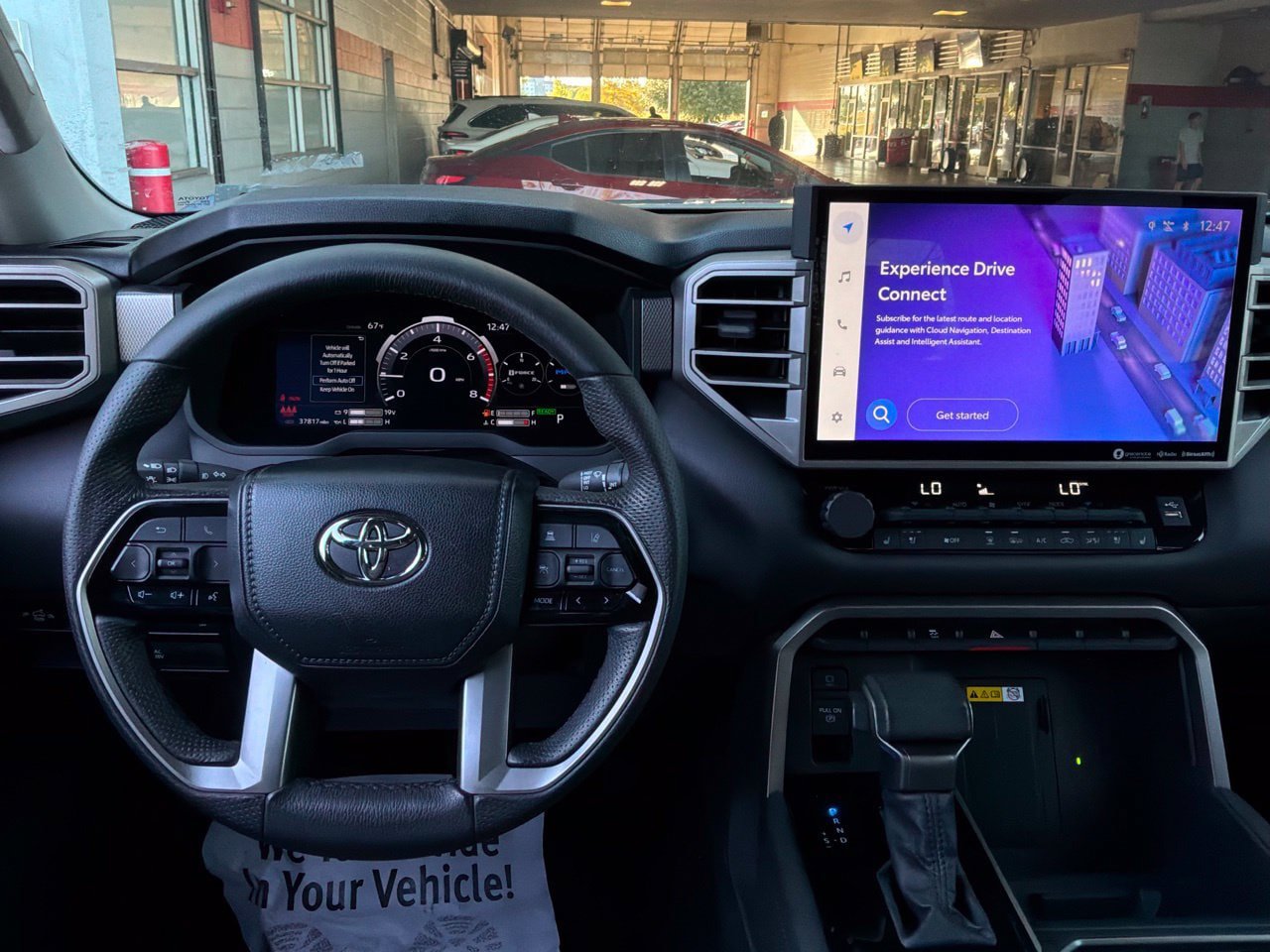 Used 2024 Toyota Tundra Limited w/ Power Package AWD/4WD image 14