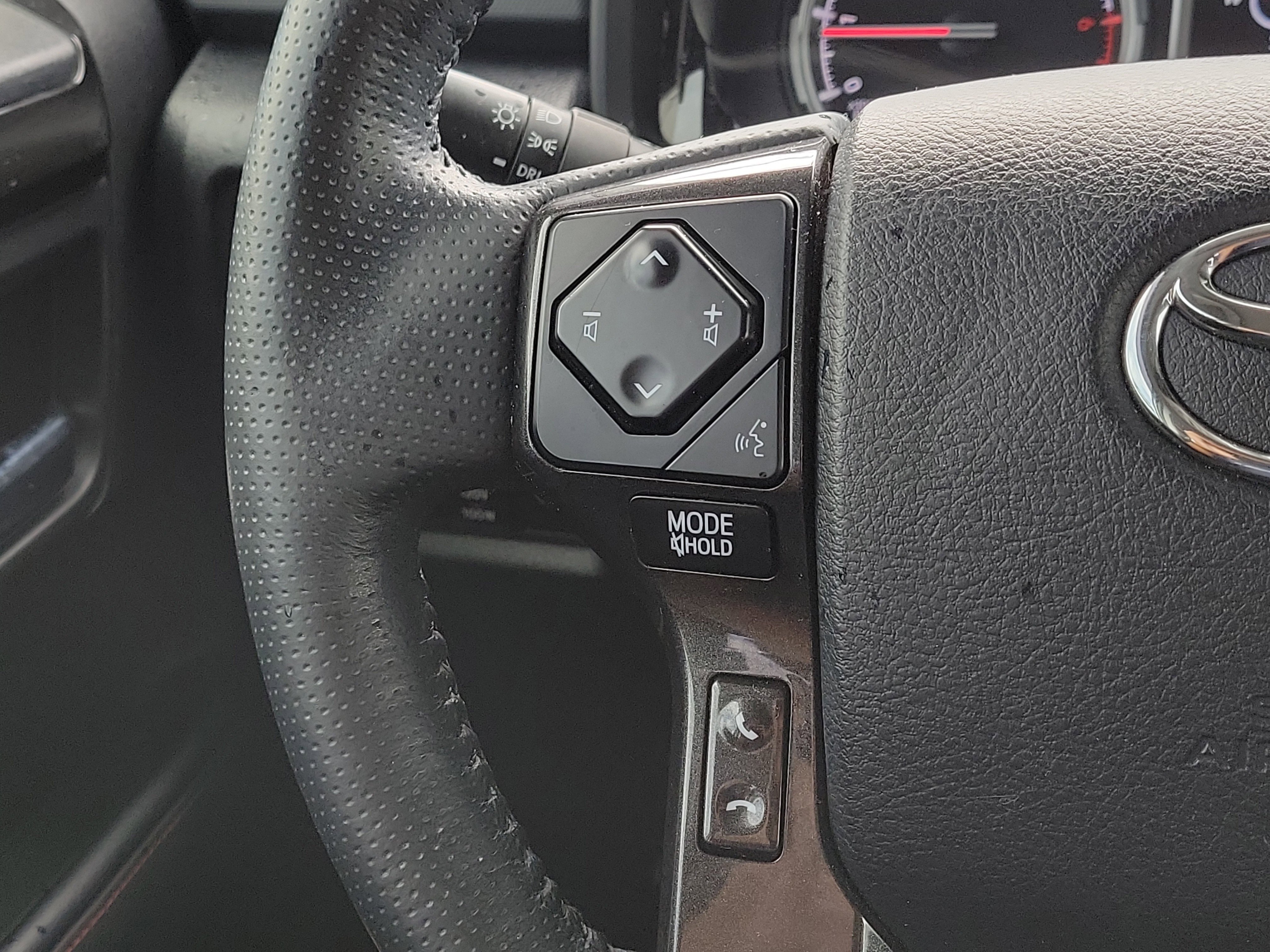 Used 2023 Toyota 4Runner TRD Off-Road Premium w/ Moonroof Package image 31