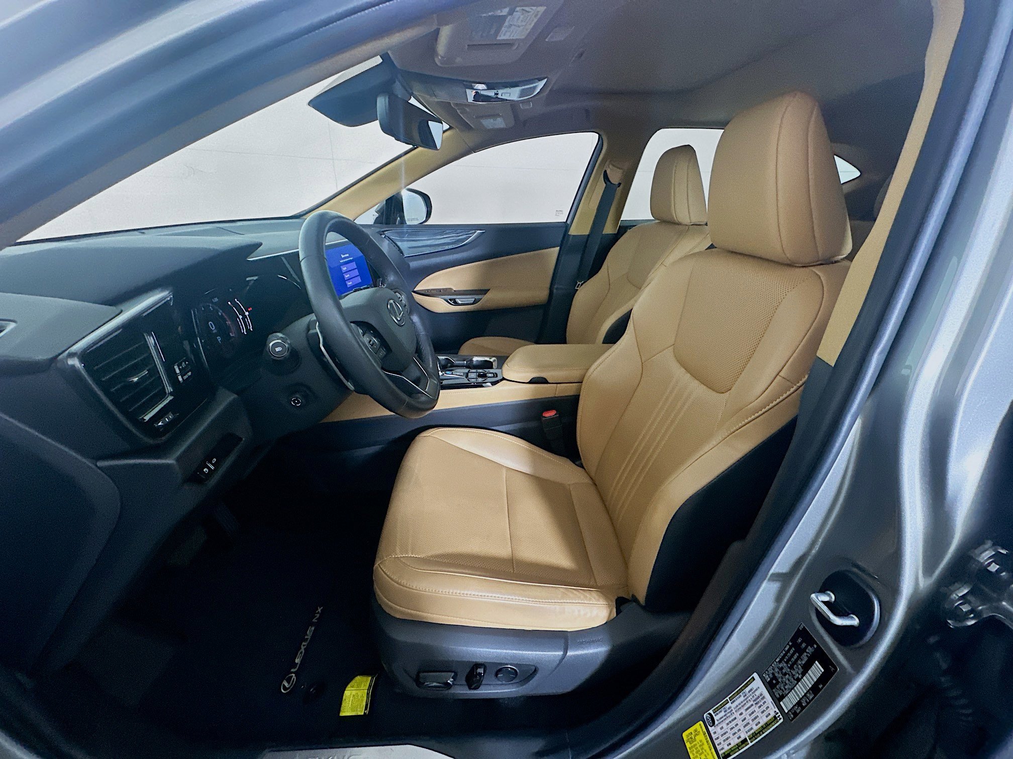 Used 2023 Lexus NX 350 AWD image 13