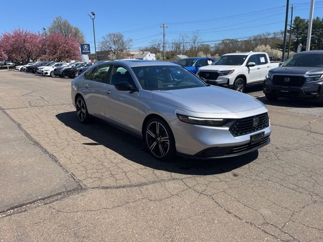 Used 2025 Honda Accord Sport image 26