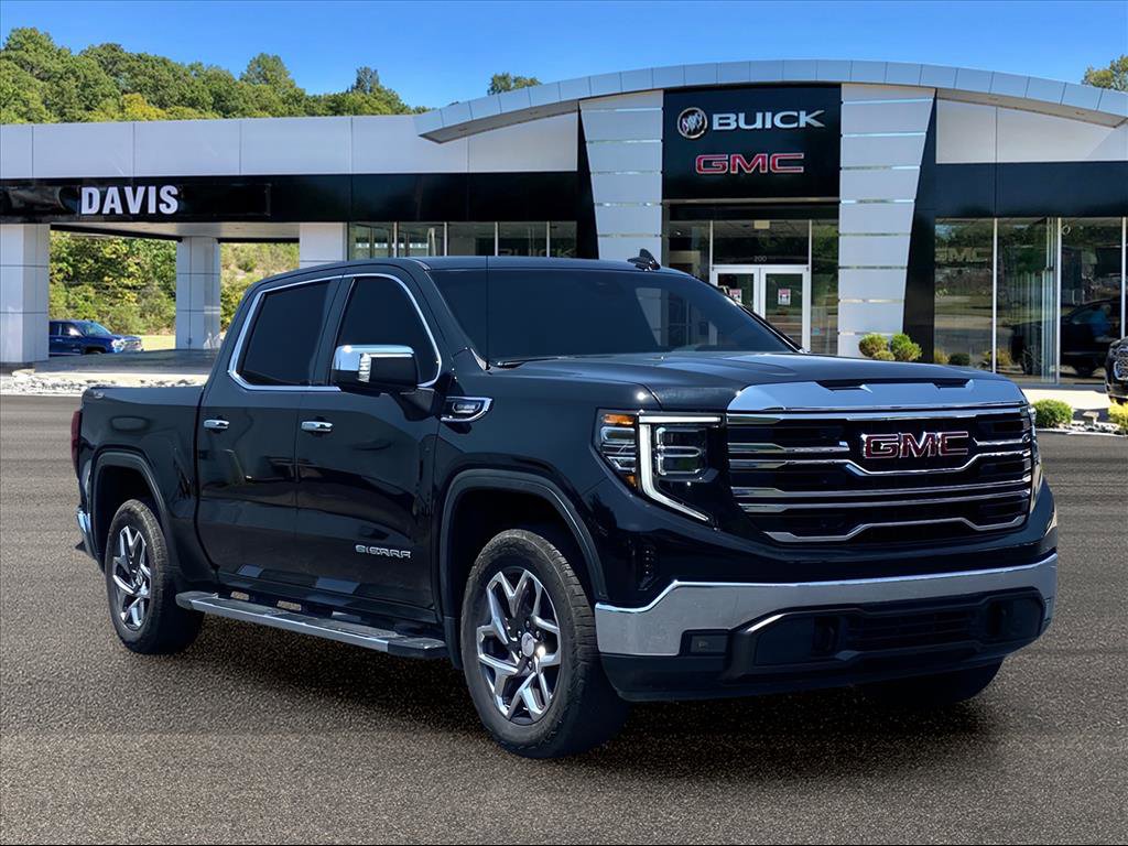 Used 2023 GMC Sierra 1500 SLT w/ SLT Premium Package image 1