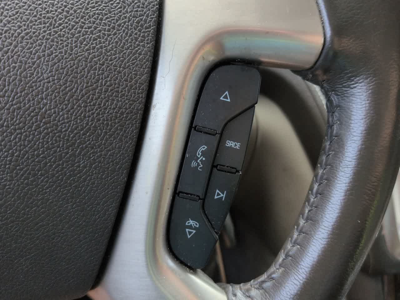 Used 2015 GMC Acadia Denali AWD/4WD image 26