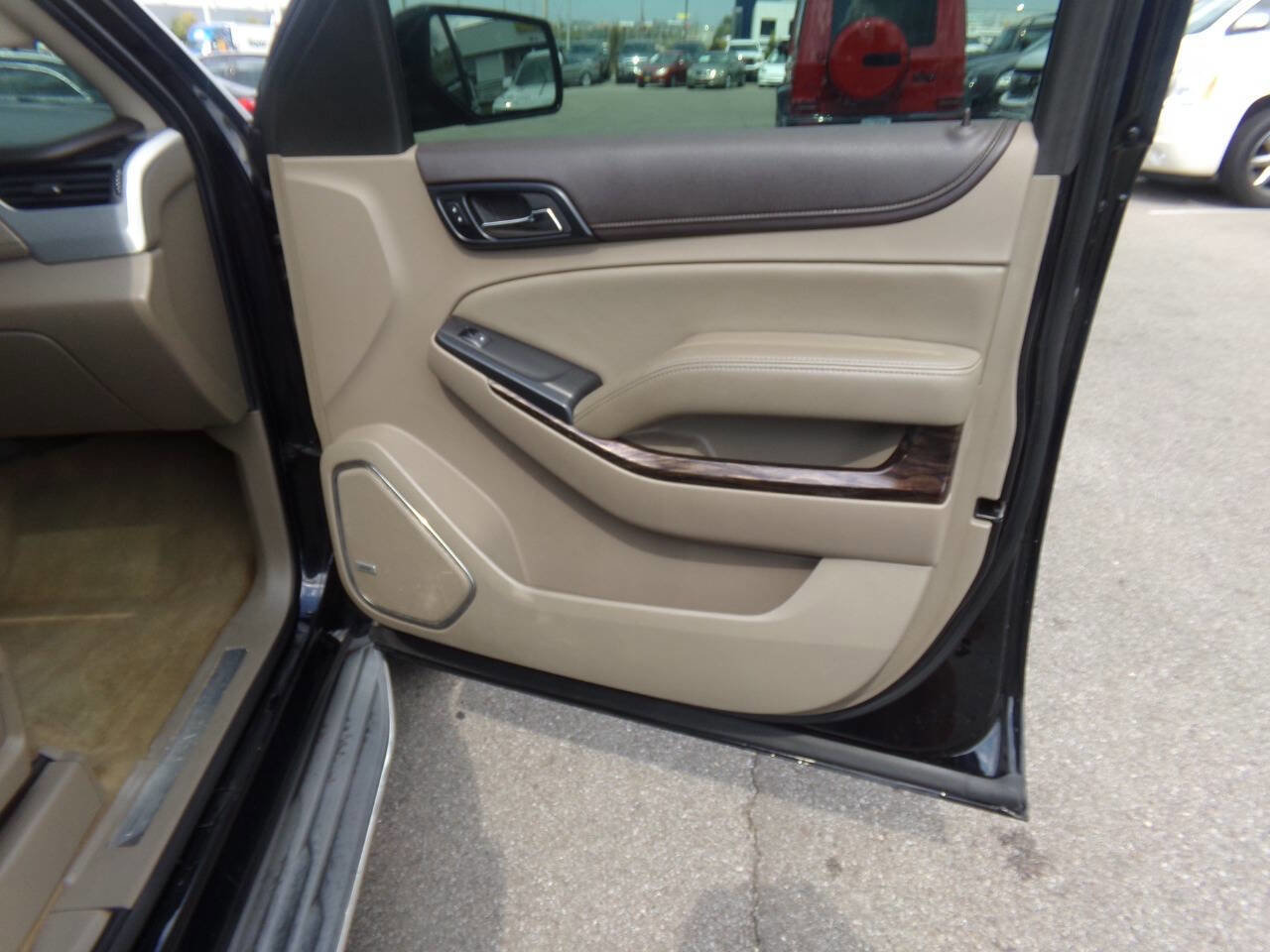 Used 2015 GMC Yukon XL SLT w/ Open Road Package image 36