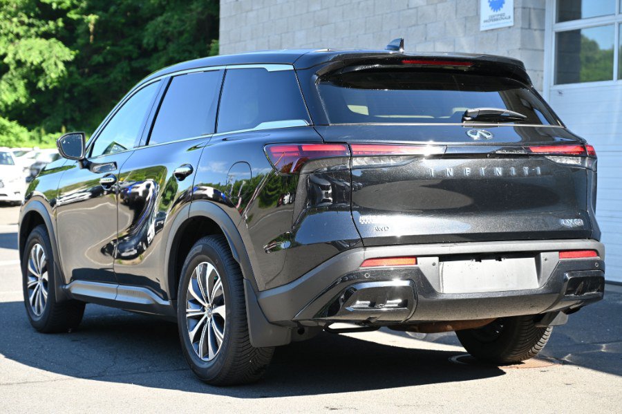 Used 2023 INFINITI QX60 Pure AWD/4WD image 4