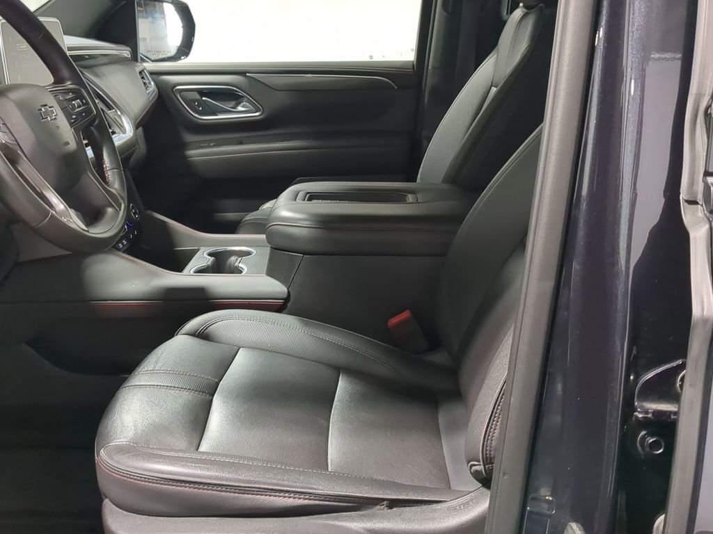 Used 2023 Chevrolet Suburban RST w/ Max Trailering Package image 16
