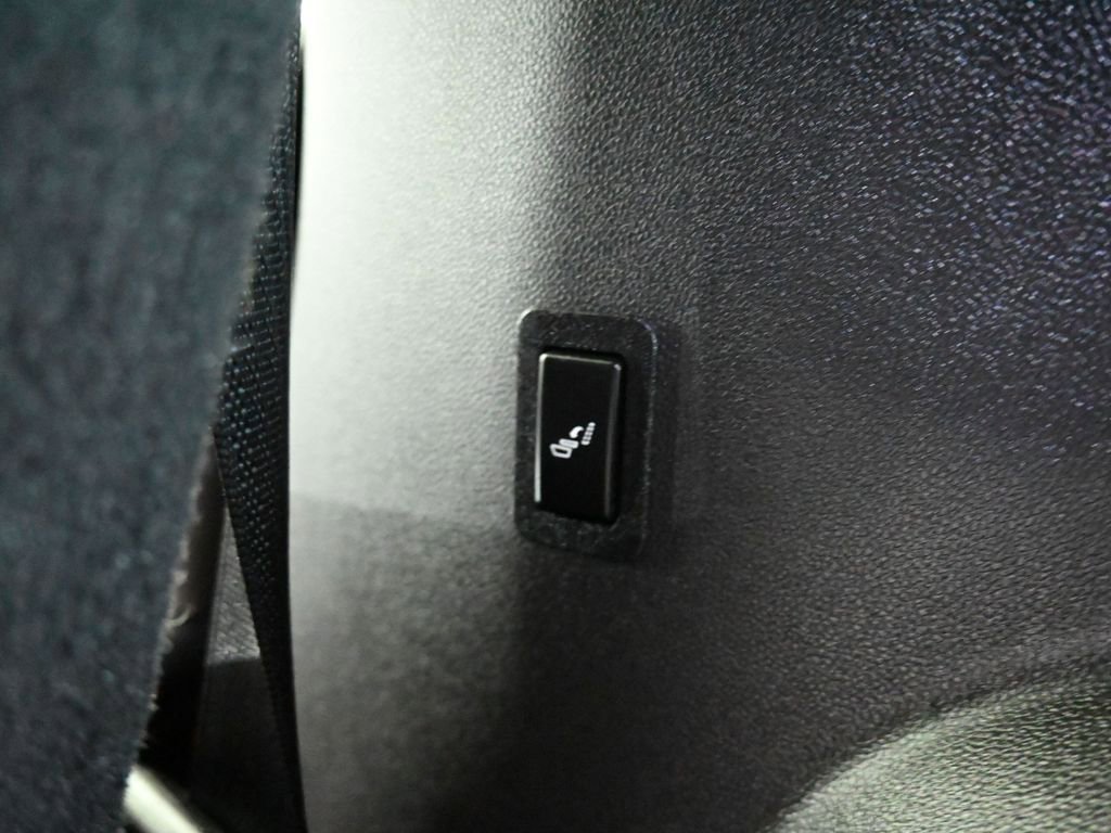 Used 2021 Chevrolet Suburban High Country image 52