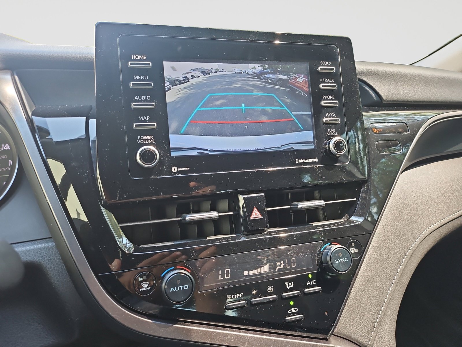 Used 2023 Toyota Camry SE FWD image 28