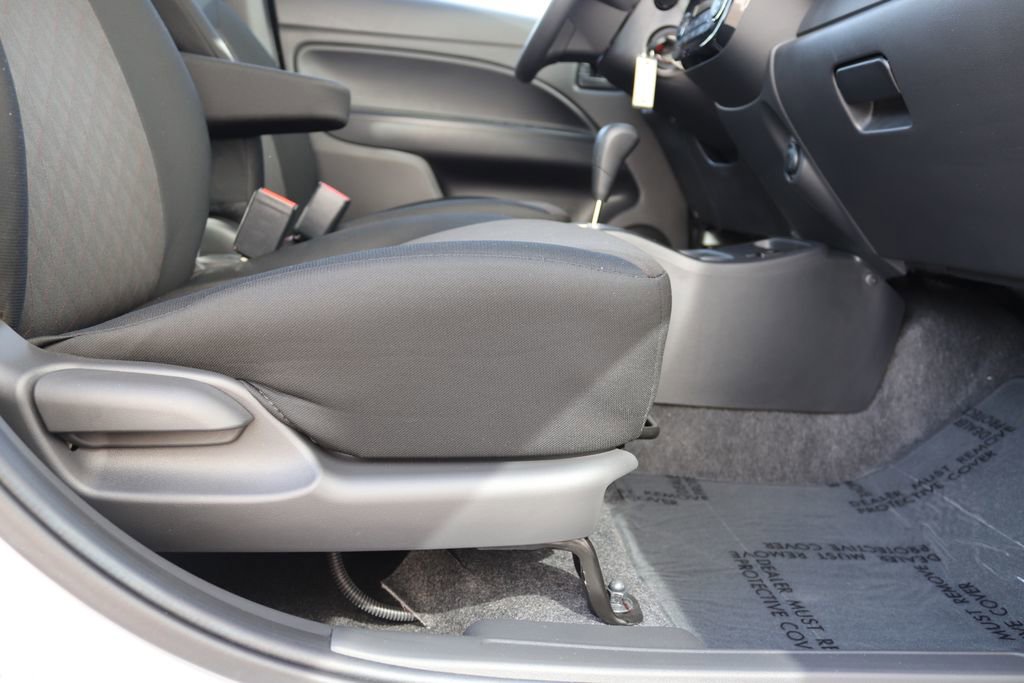 Used 2024 Mitsubishi Mirage LE image 34