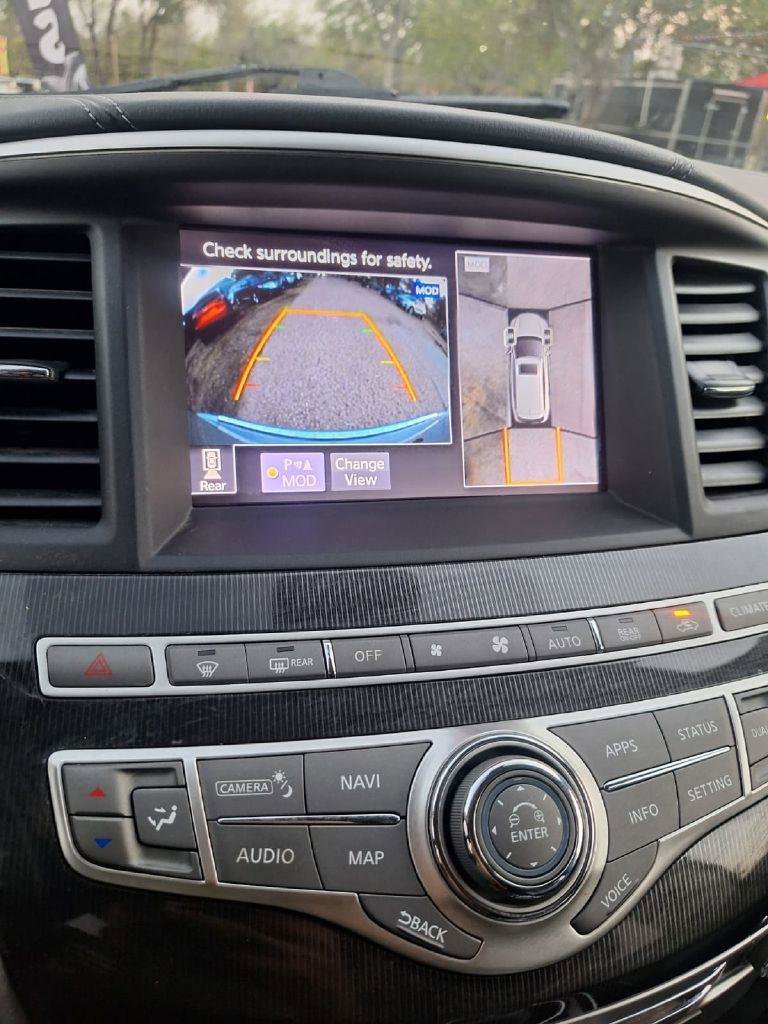 Used 2017 INFINITI QX60 w/ Premium Plus Package image 3