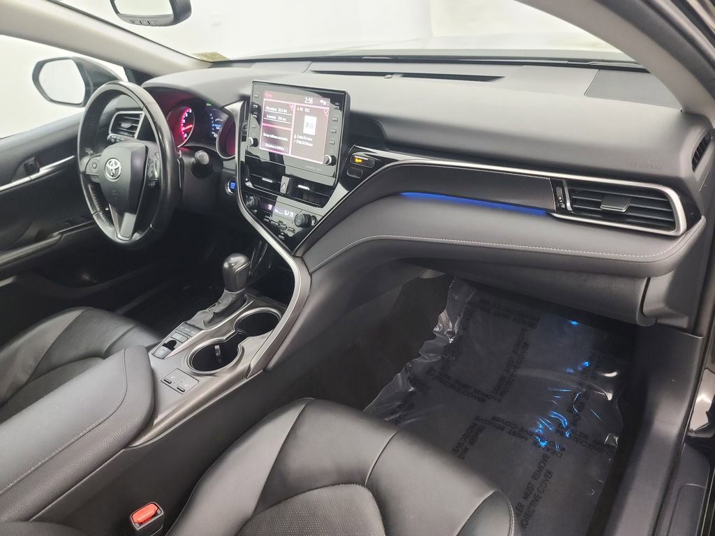 Used 2024 Toyota Camry XSE image 14