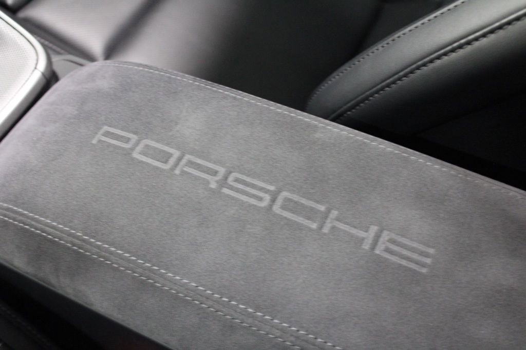 Certified 2024 Porsche 911 Carrera RWD image 36