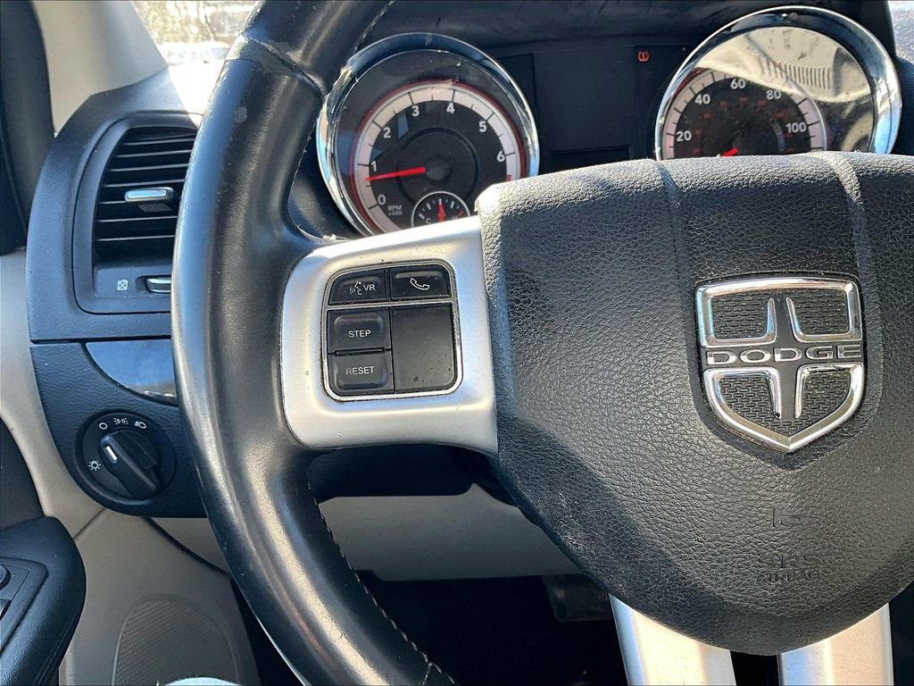 Used 2017 Dodge Grand Caravan SE w/ Power Window Group image 15