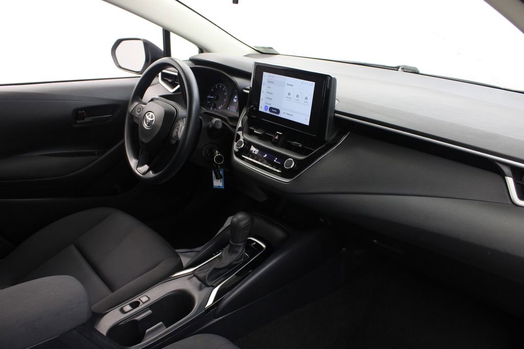 Used 2023 Toyota Corolla LE FWD image 22