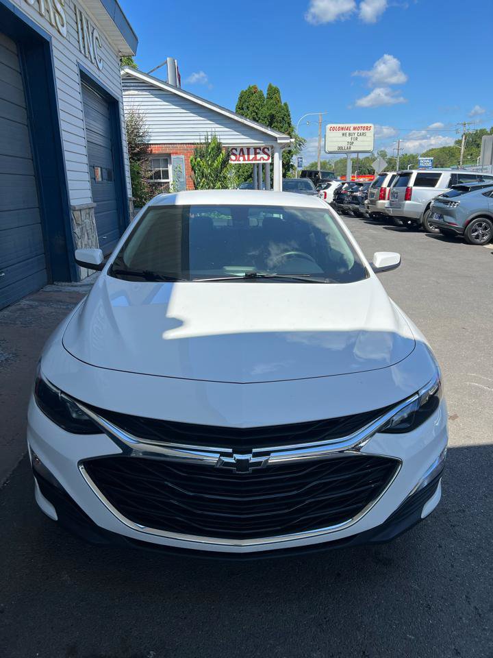 Used 2020 Chevrolet Malibu RS FWD image 3
