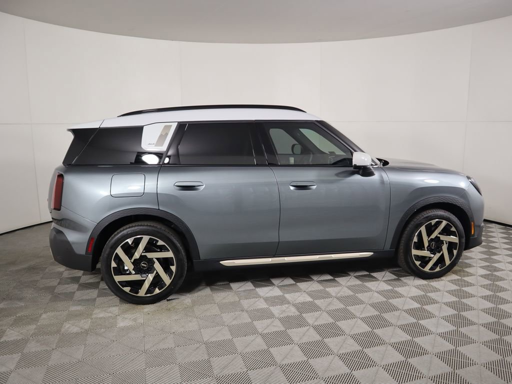 New 2026 MINI Cooper Countryman S image 4