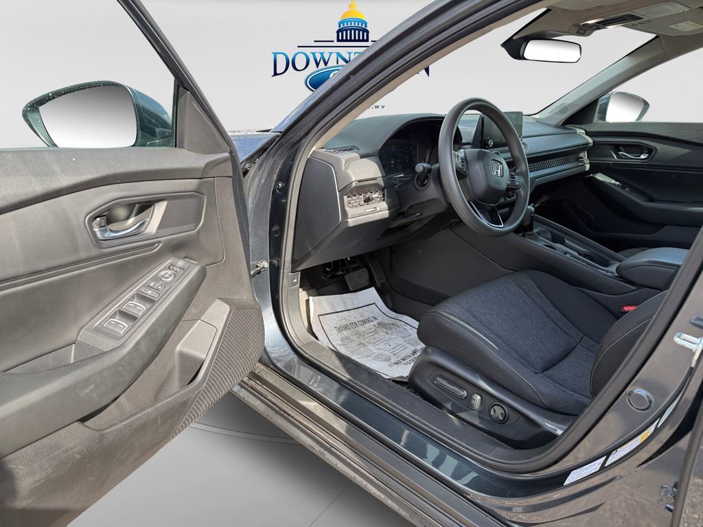 Used 2024 Honda Accord EX image 10