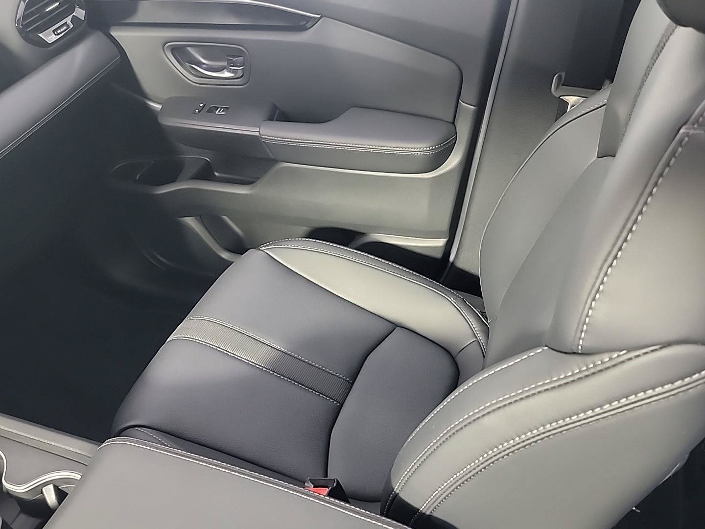 Certified 2025 Honda Pilot Touring image 23