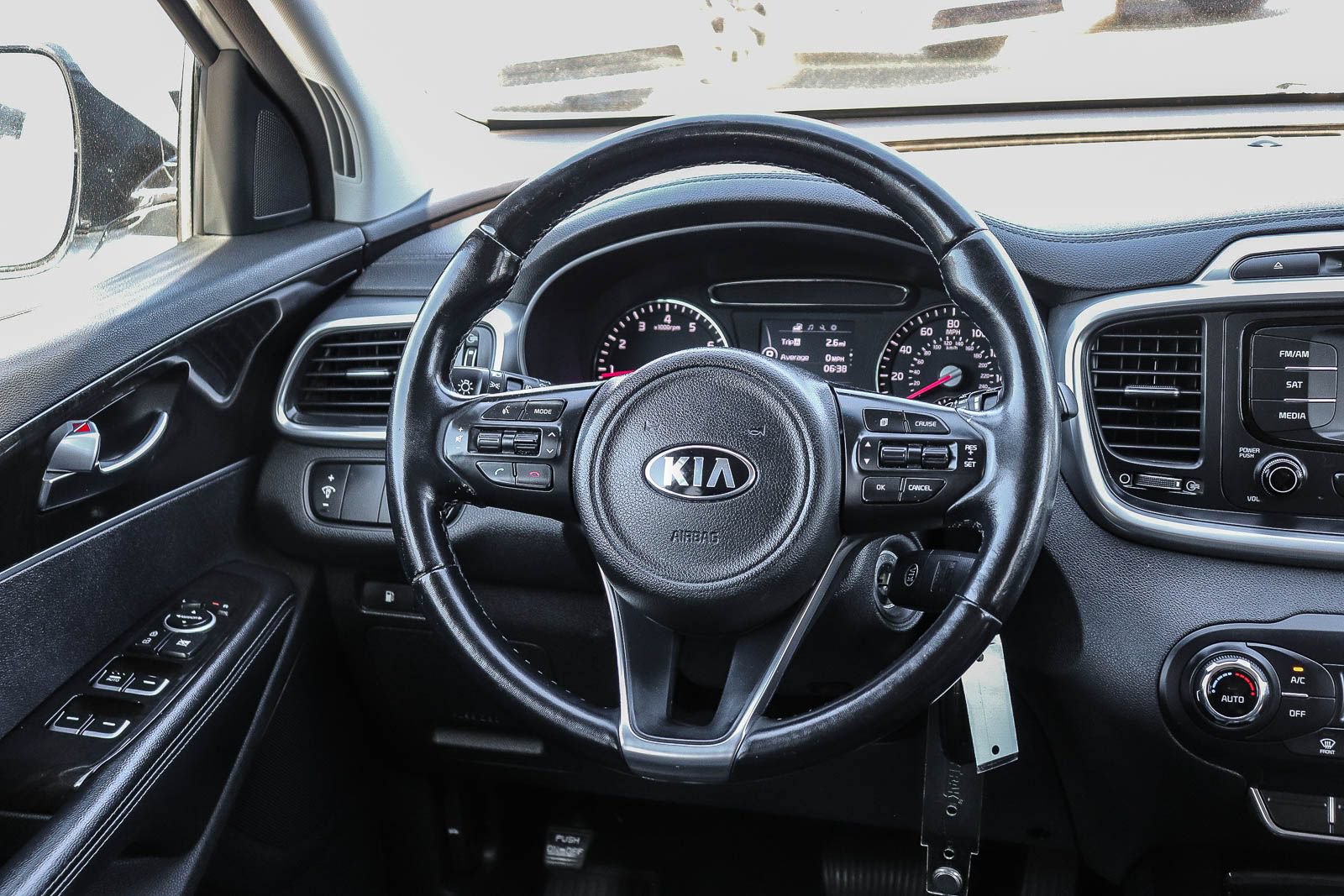 Used 2016 Kia Sorento EX AWD/4WD image 17