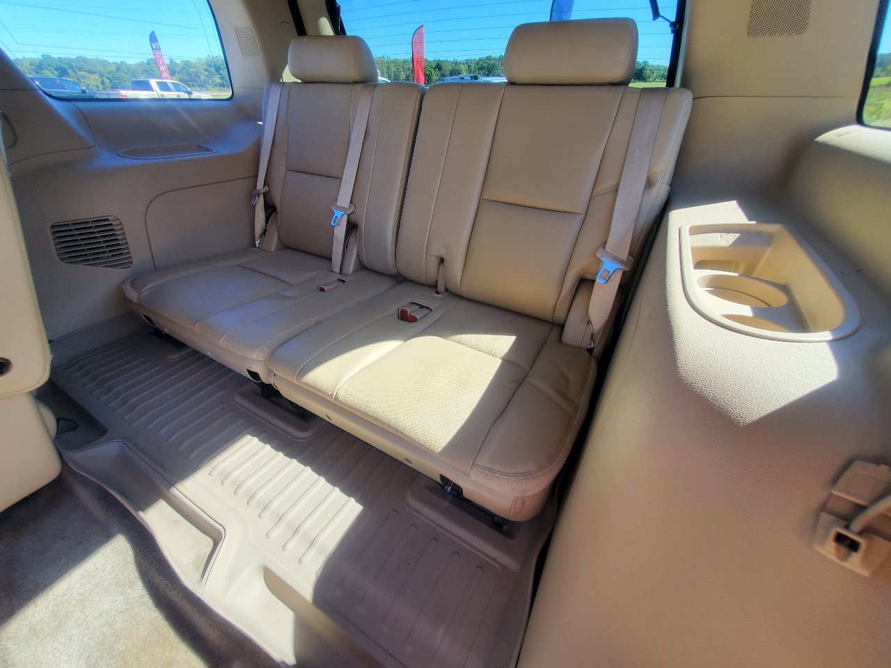 Used 2013 Chevrolet Tahoe LTZ image 20