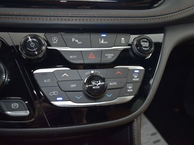 New 2026 Chrysler Pacifica Pinnacle w/ Trailer Tow Group image 27