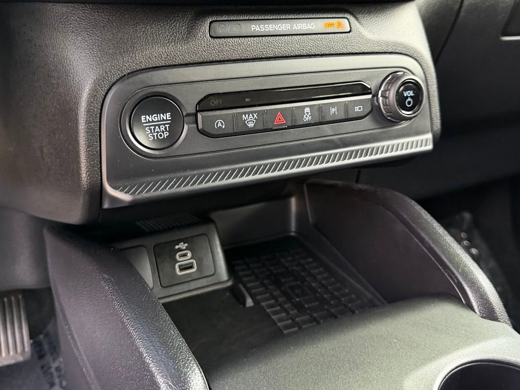 Certified 2025 Ford Bronco Sport Outer Banks w/ Outer Banks Tech Package+ AWD/4WD image 25