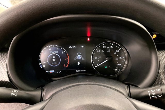Used 2024 Nissan Kicks SV FWD image 27
