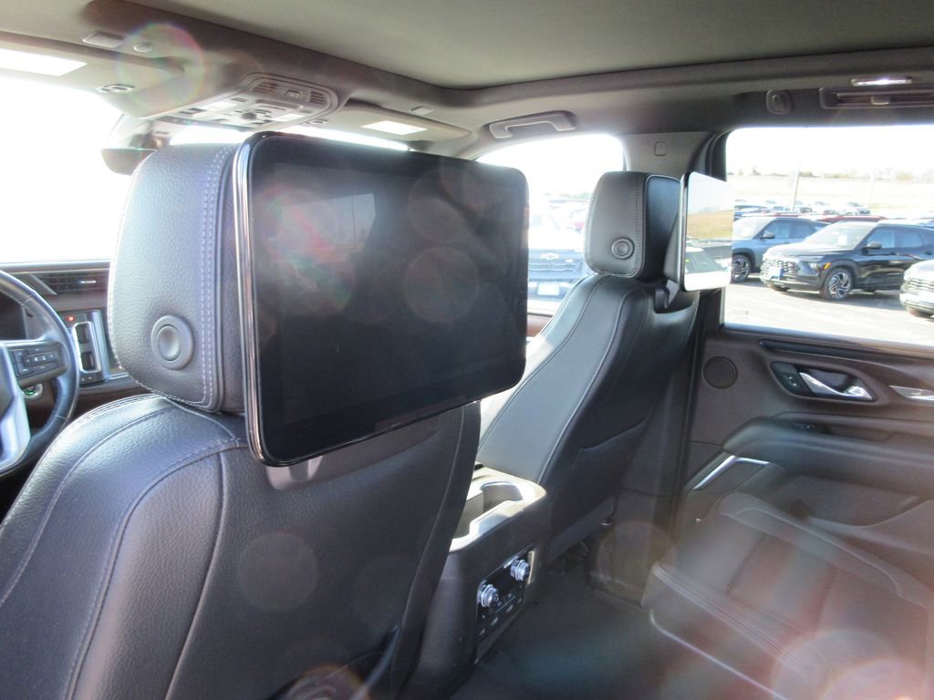 Certified 2021 GMC Yukon Denali w/ Denali Premium Package image 18